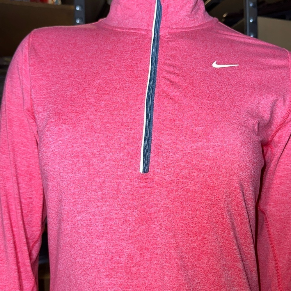 Nike Women's Swift Element UV 1/4-Zip long sleeve Running Top size S - Picture 8 of 13